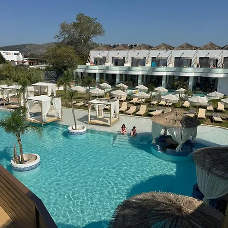 Hotel Alia Beachfront And Haraki